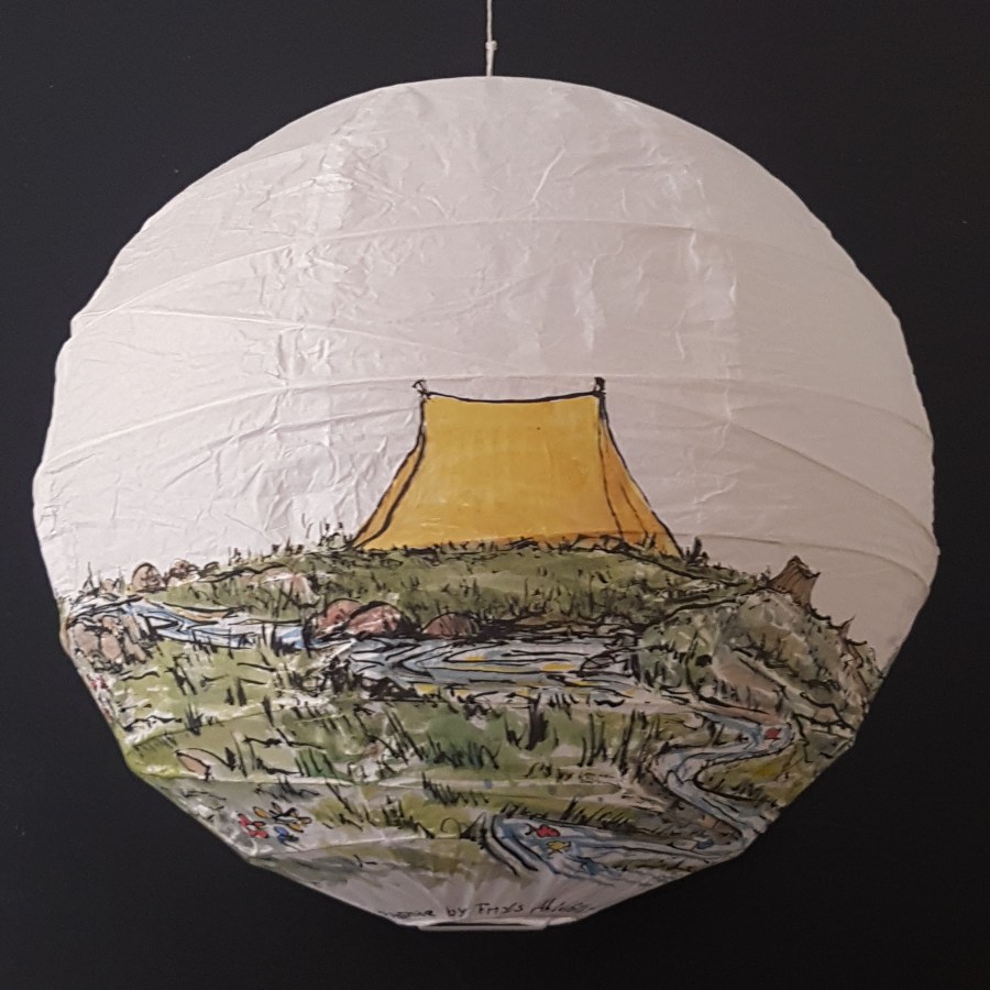 Painting on sphere a gap, with a man and woman on each side, and a tent on the other side. Storytelling art by Frits Ahlefeldt