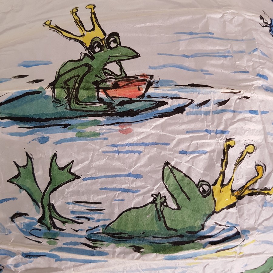 Painting of frog with crown waiting for a princess. Artwork by Frits Ahlefeldt. On rice paper lamp