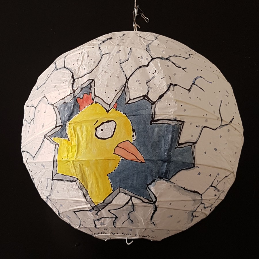 Drawing of a chicken inside an egg, painted by Frits Ahlefeldt on Rice Paper Lamp